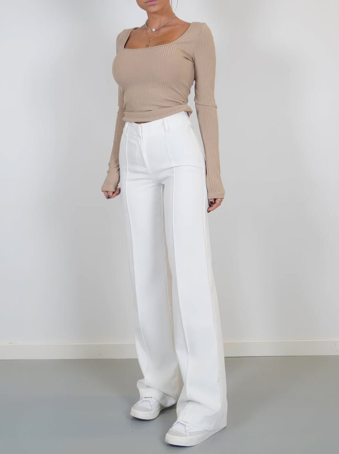 Mireille relaxed high waist wide leg trousers – image 13