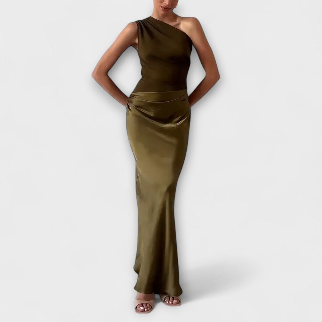 Harriette one shoulder pleated maxi dress – image 8