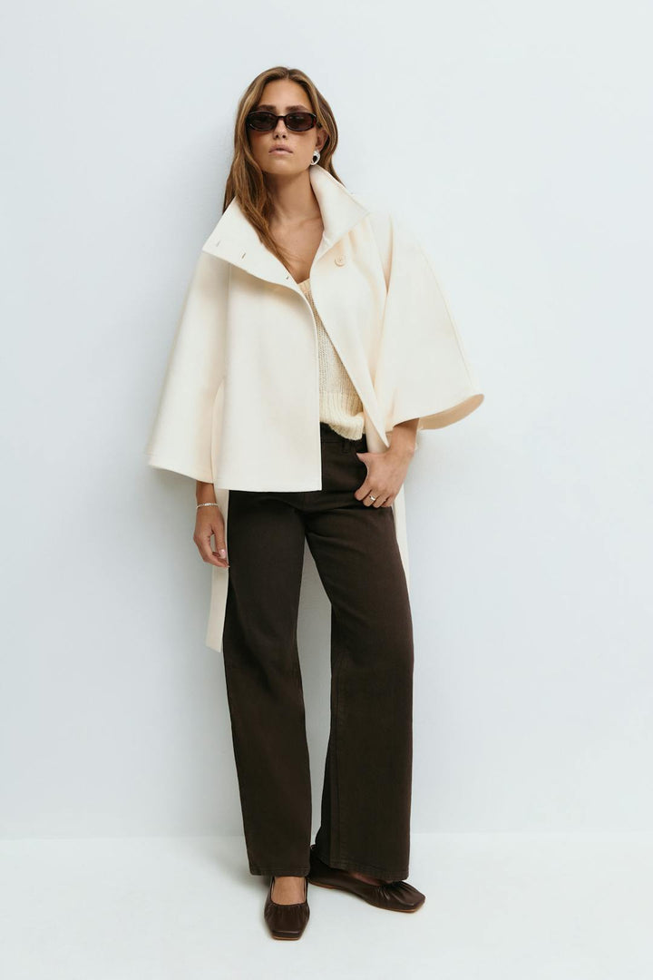 Lena cape jacket with funnel neck and belt – image 4