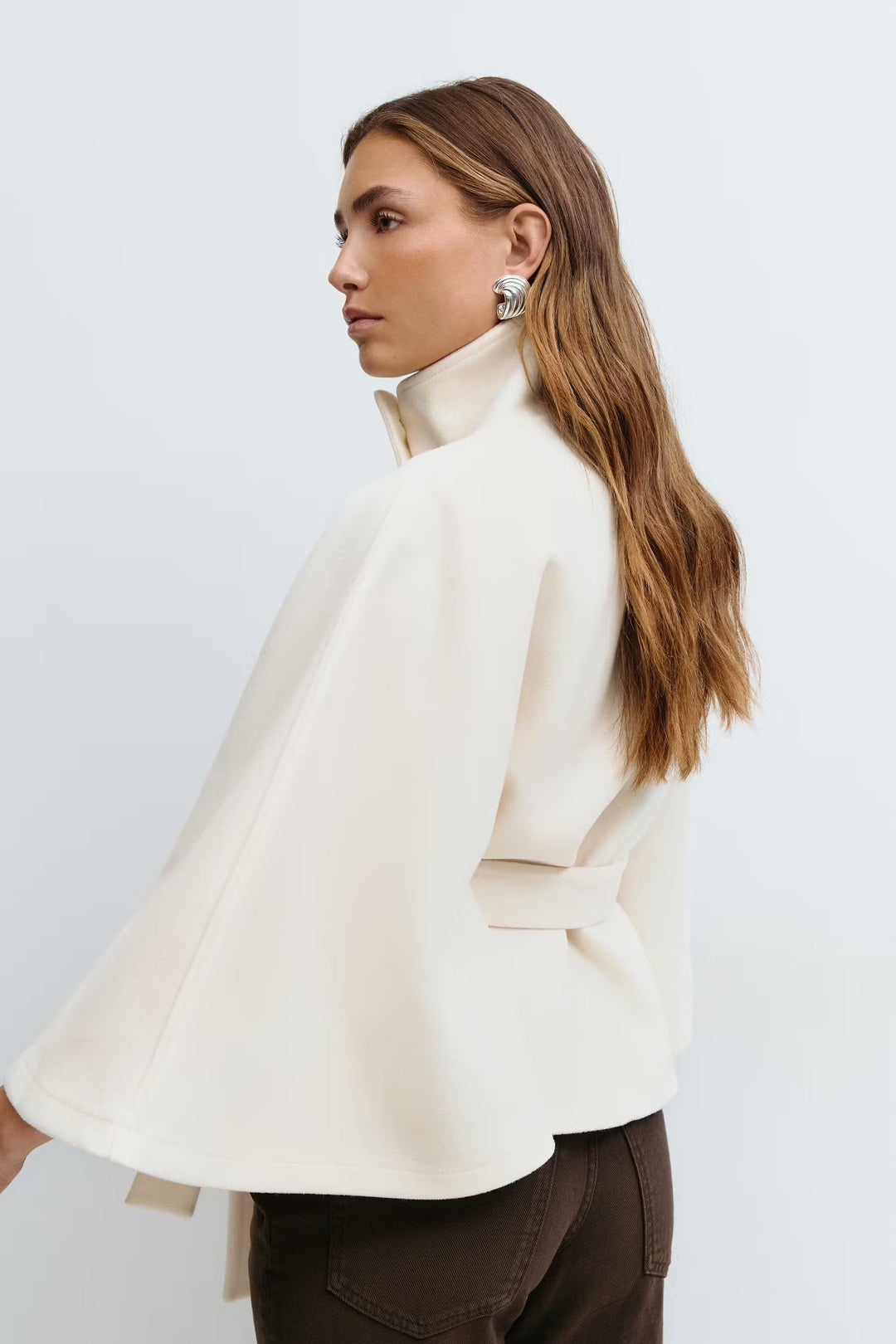 Lena cape jacket with funnel neck and belt – image 3