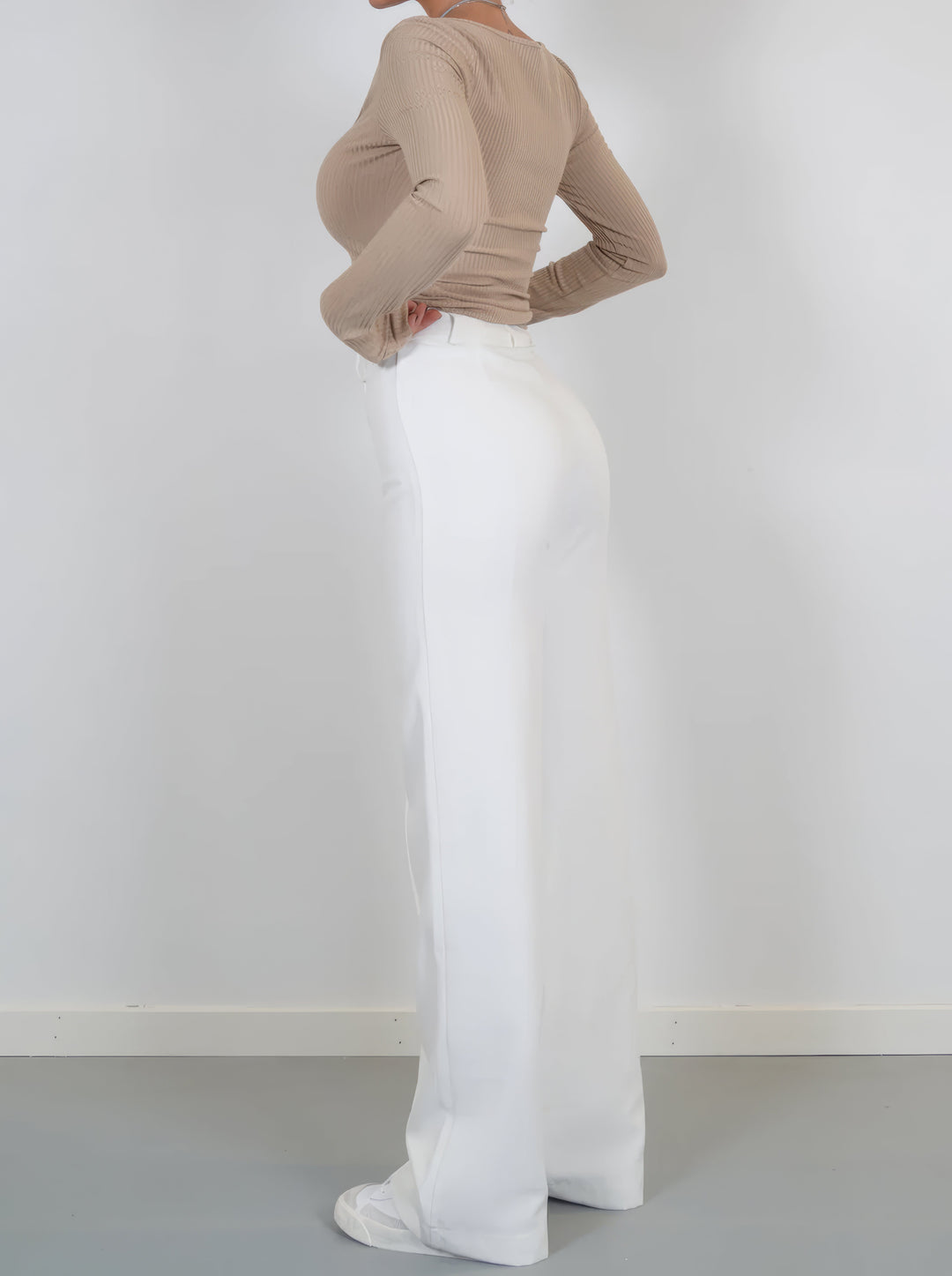 Mireille relaxed high waist wide leg trousers – image 2