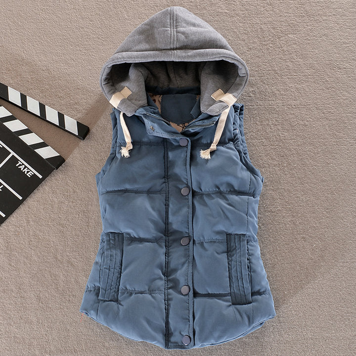 Oona contrast hood fitted quilted gilet – image 9