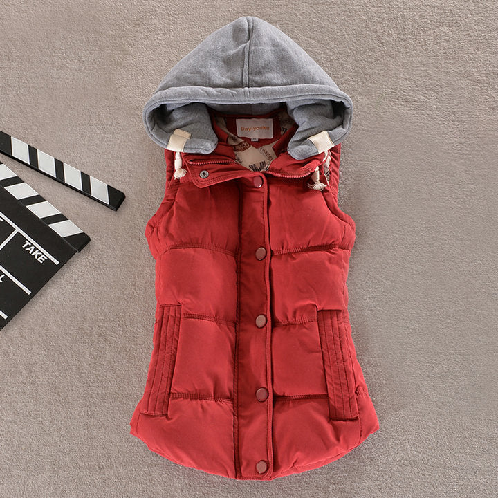 Oona contrast hood fitted quilted gilet – image 10