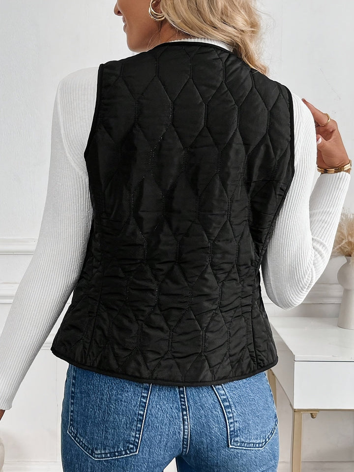 Tallulah reversible quilted gilet with sherpa lining – image 2