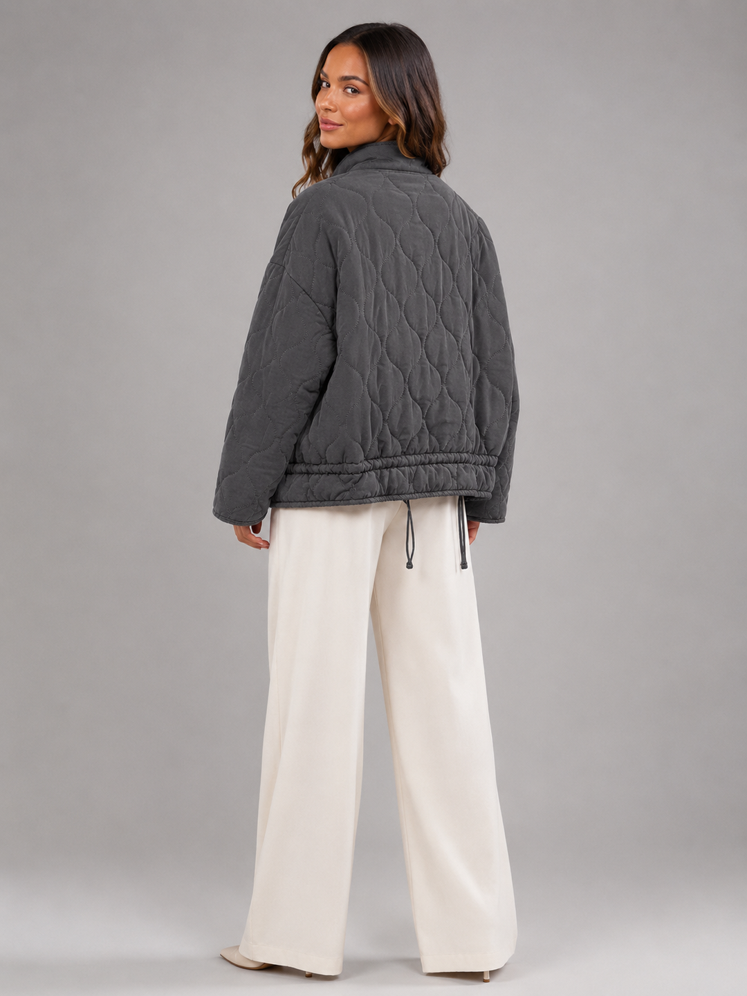 Briony quilted jacket with utility pockets – image 2
