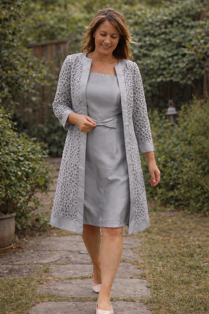 Odette two piece lace dress with jacket – image 8