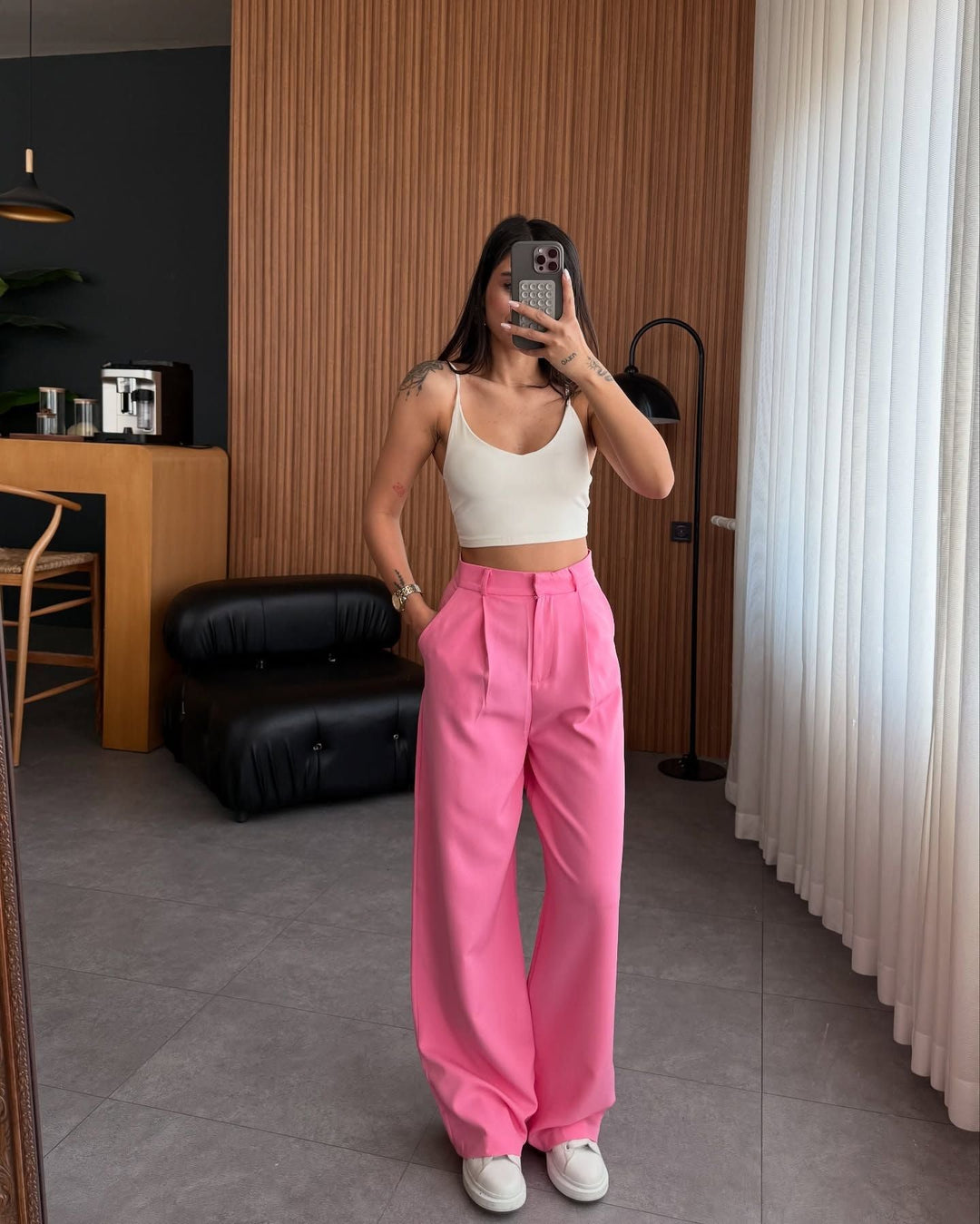 Blodwen straight leg trousers with high waist – image 8