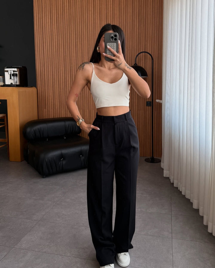 Blodwen straight leg trousers with high waist – image 11