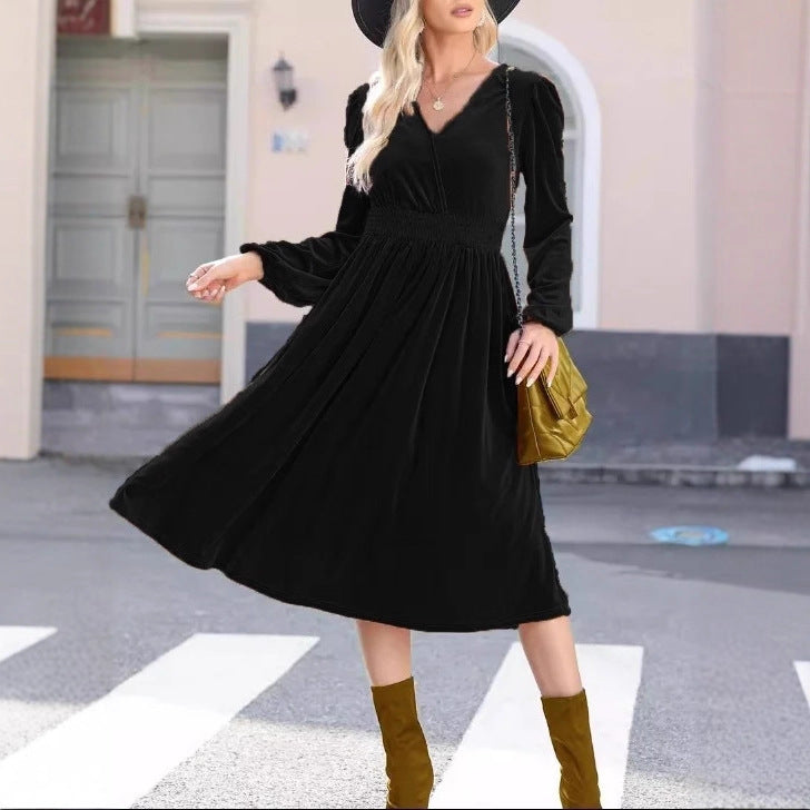 Tamsyn velvet V neck midi dress – image 2