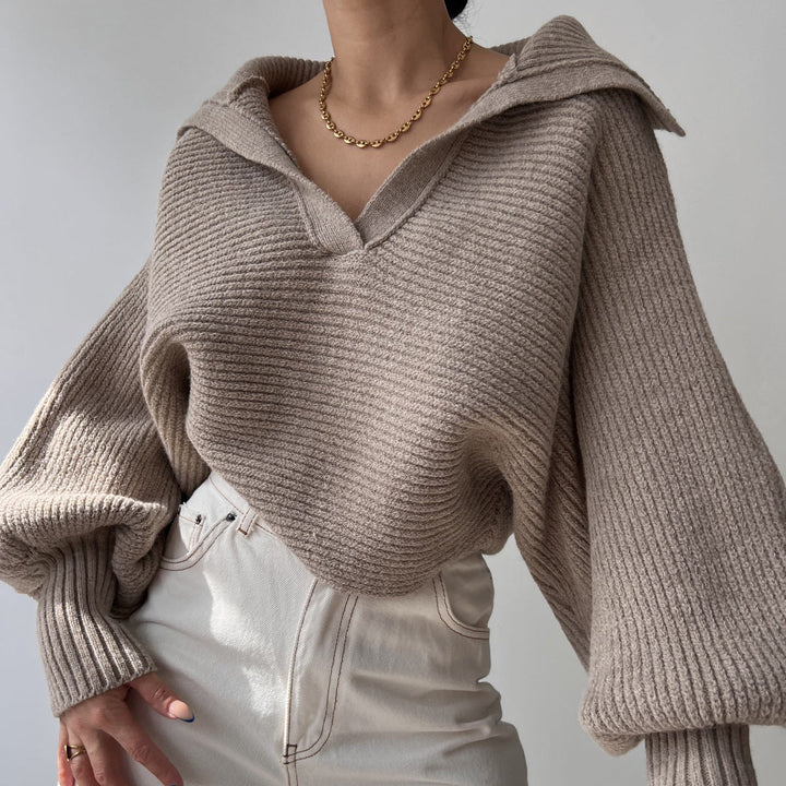Anwen chunky knit wide collar V neck jumper – image 3