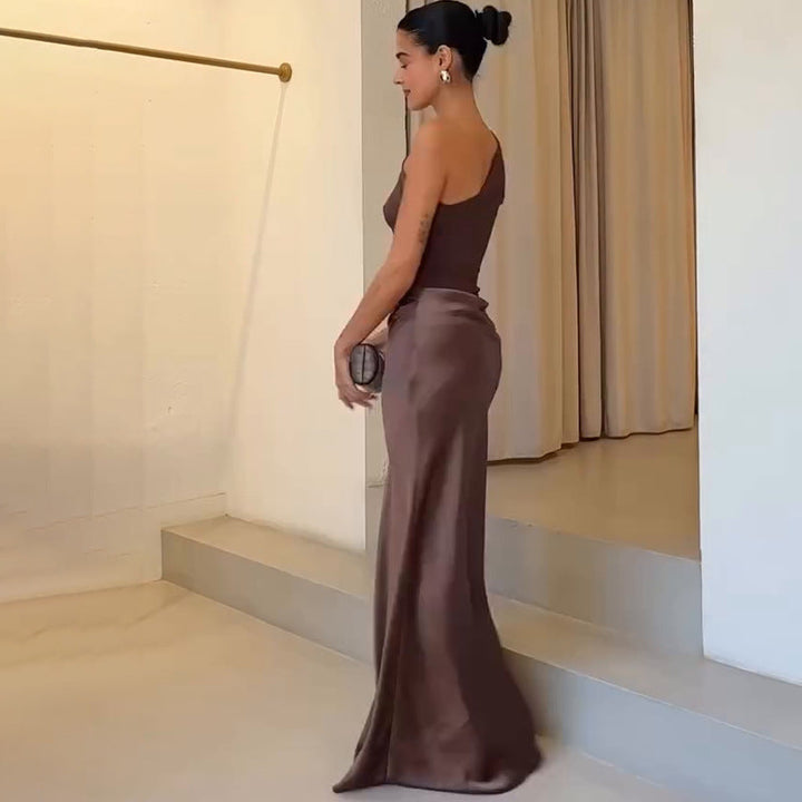 Isabeau one shoulder maxi dress – image 4