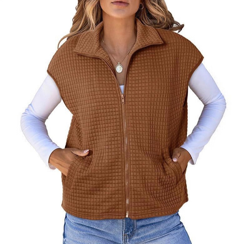 Gracie box quilted stand collar gilet – image 2