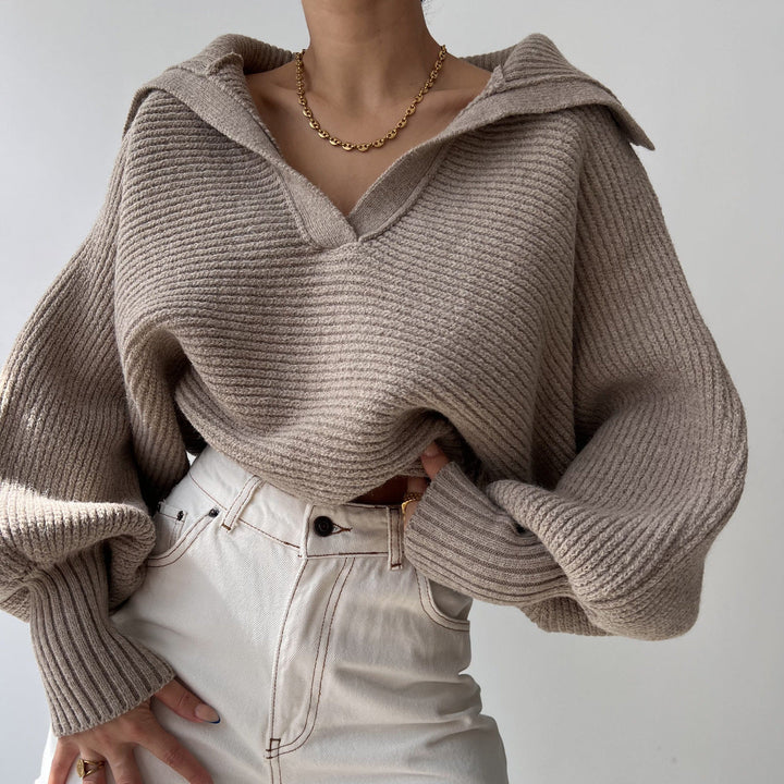 Anwen chunky knit wide collar V neck jumper – image 8