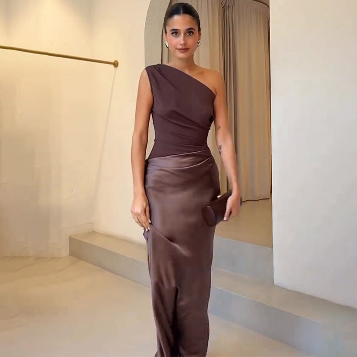 Isabeau one shoulder maxi dress – image 3