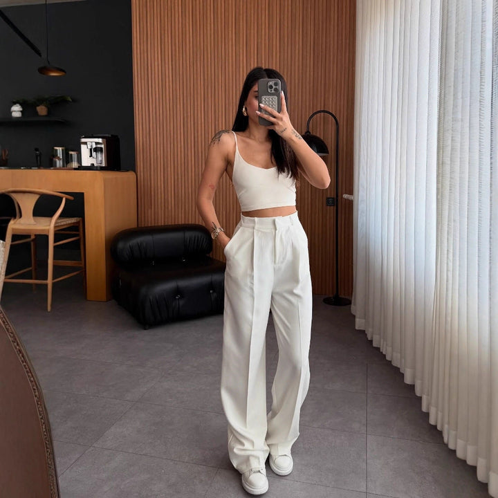 Blodwen straight leg trousers with high waist – image 3