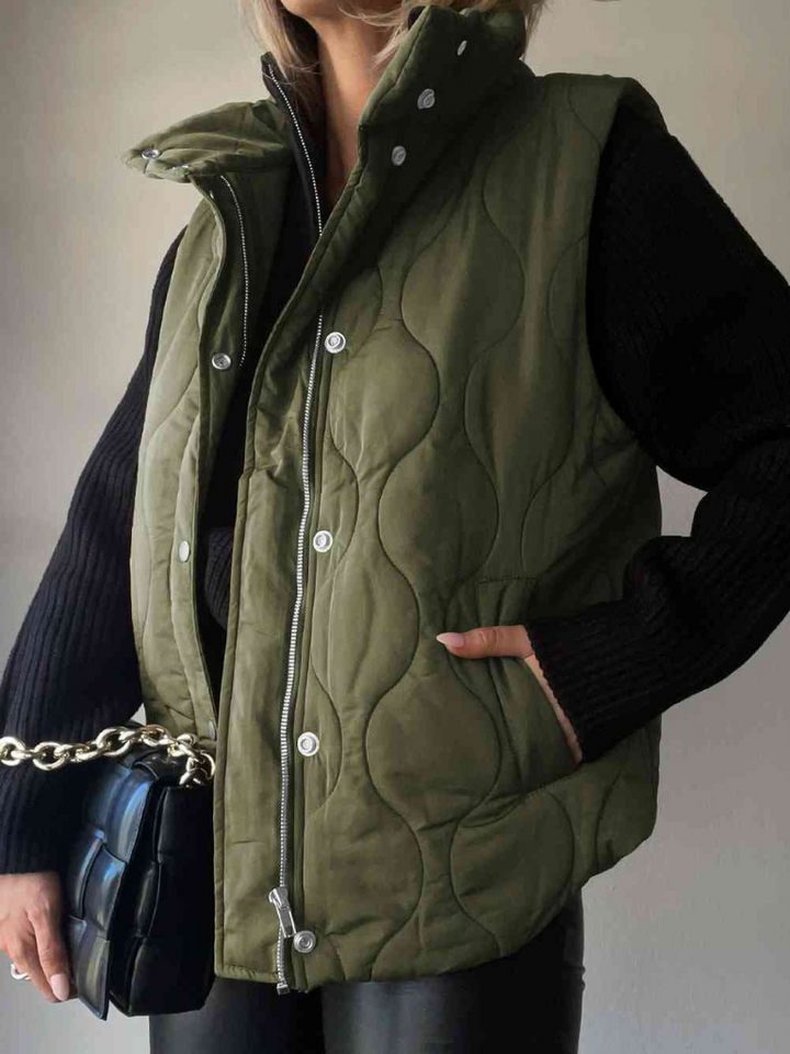 Carlotta classic quilted puffer gilet – image 4