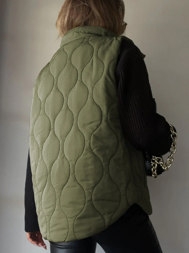 Carlotta classic quilted puffer gilet – image 5