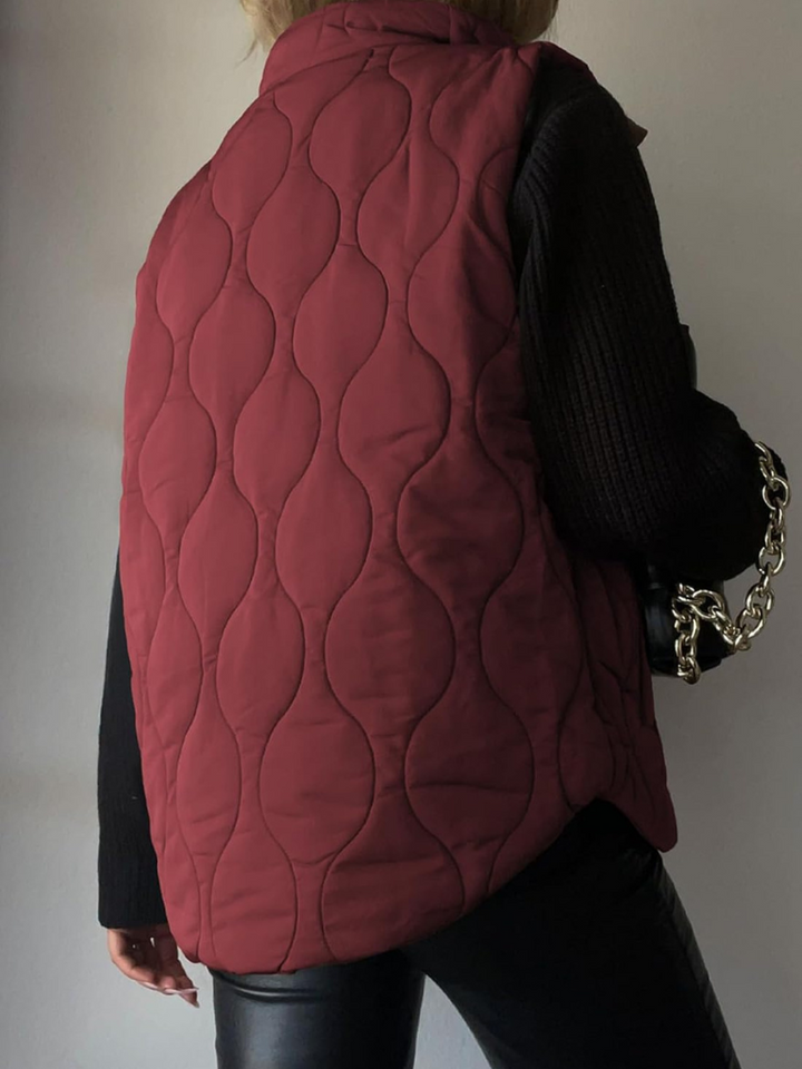 Carlotta classic quilted puffer gilet – image 3
