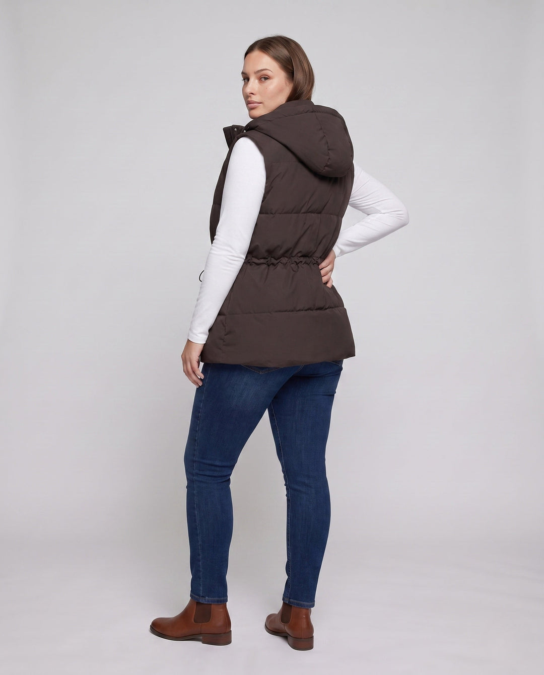 Lleucu long padded hooded gilet with drawstring waist – image 4