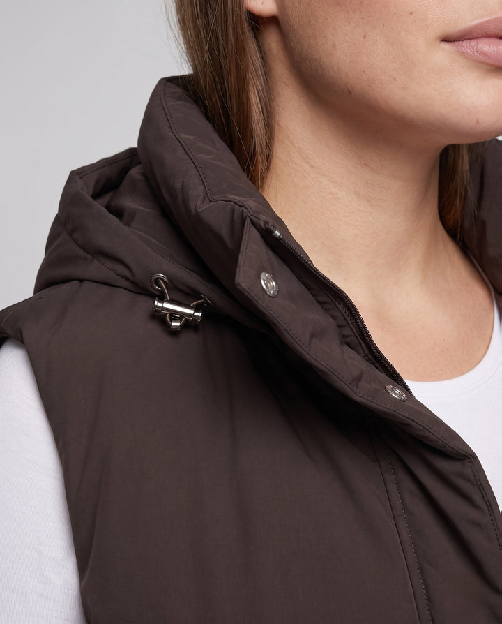 Lleucu long padded hooded gilet with drawstring waist – image 3