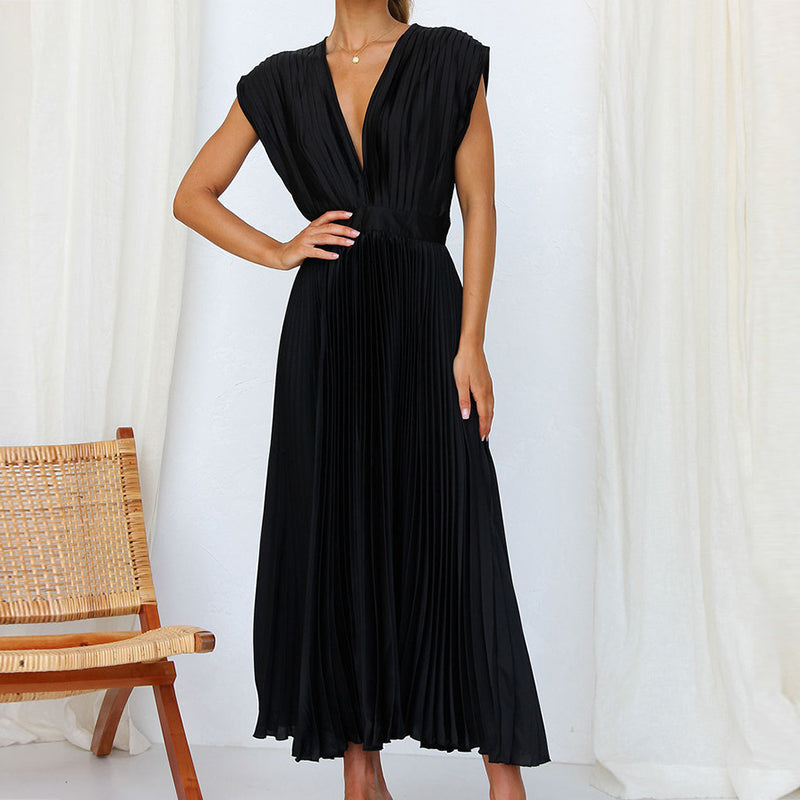 Maya V neck pleated midi dress with tie back – image 8