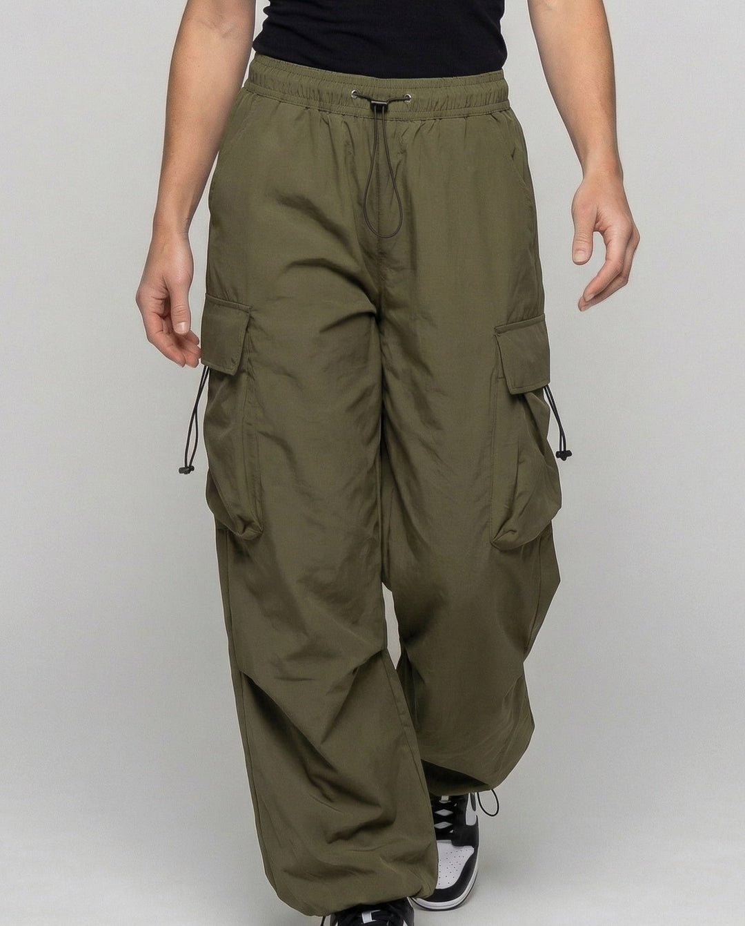 Cassandra oversized cargo trousers – image 2