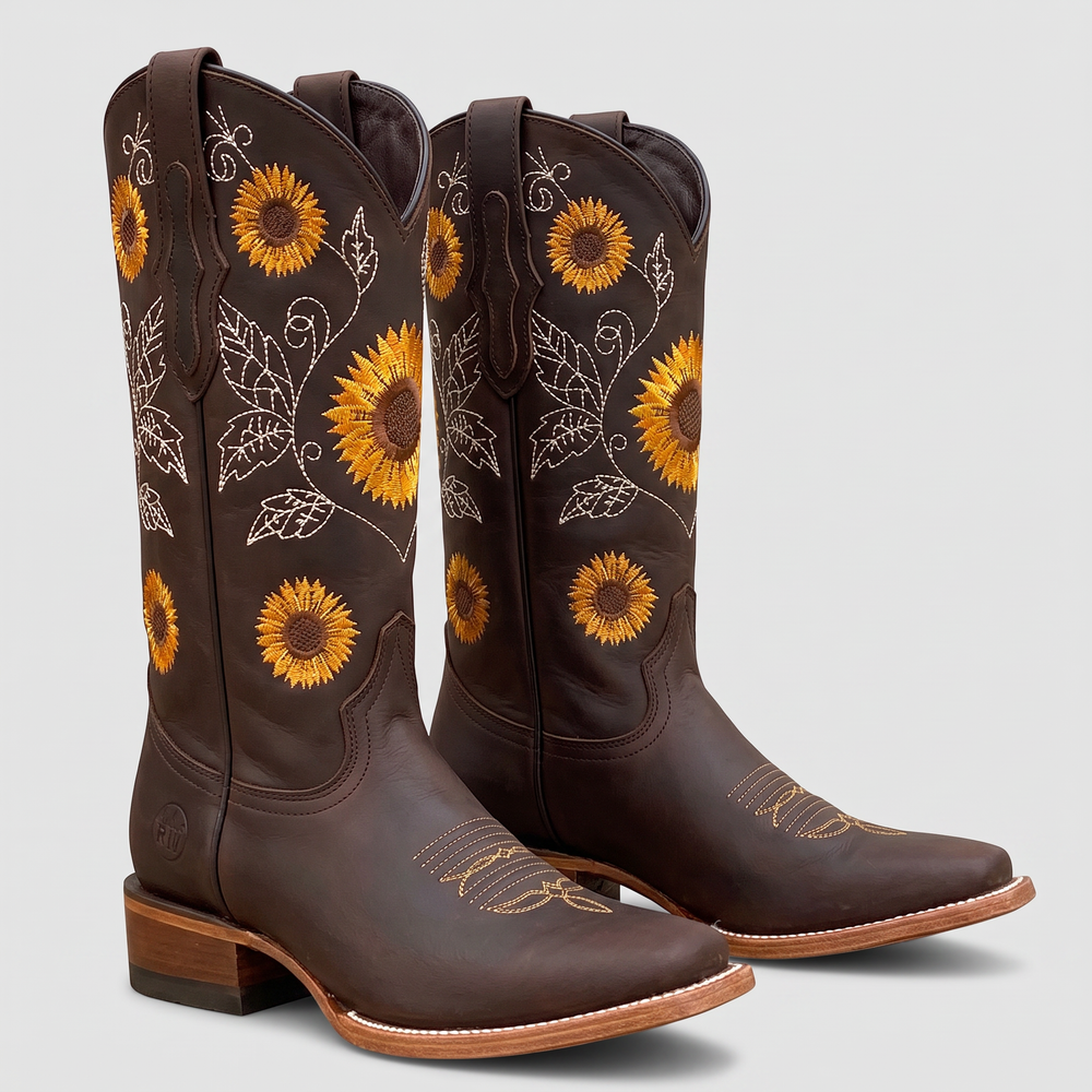 Daisy Western Boots in dark brown