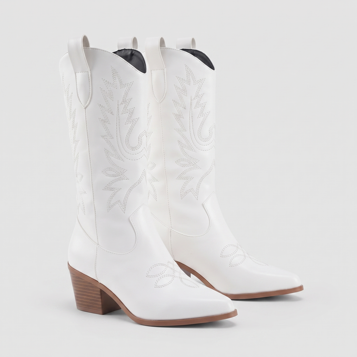 Jolene Ankle Boots in white