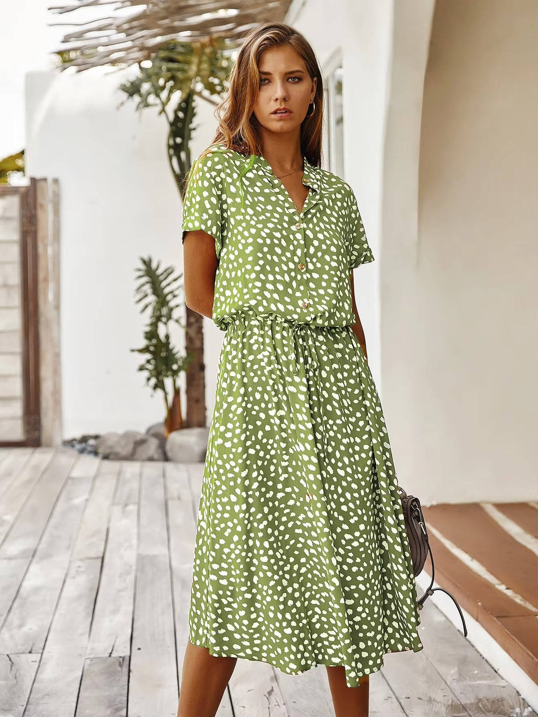 Elsie button front midi dress with tie waist – image 12