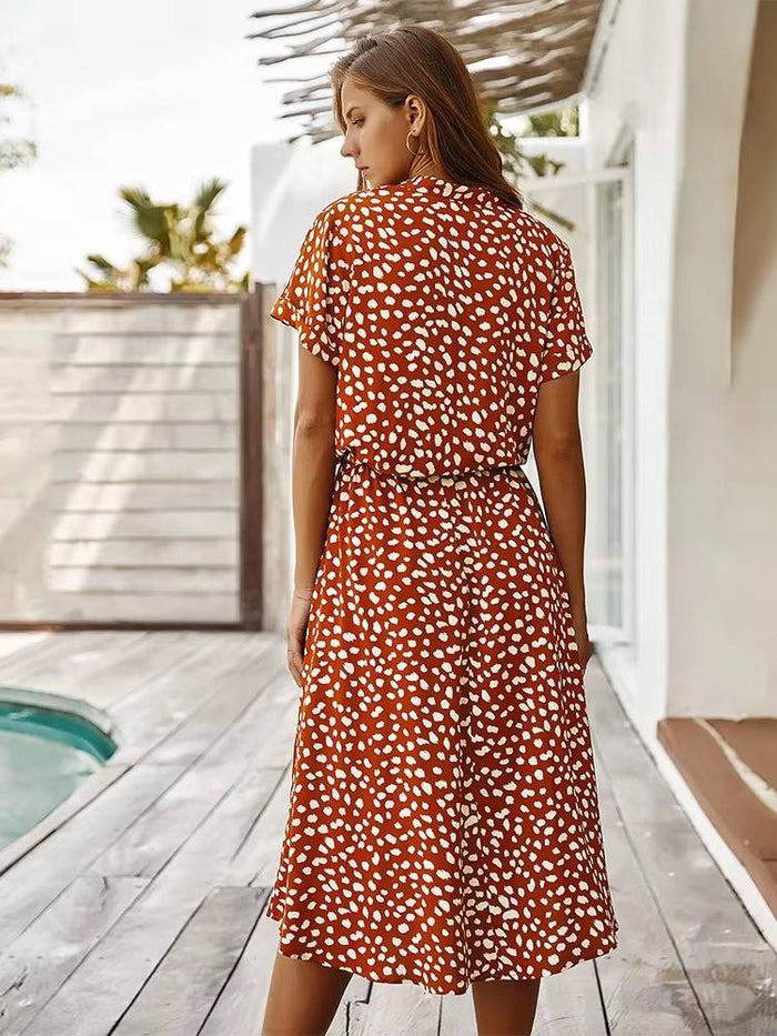 Elsie button front midi dress with tie waist – image 2