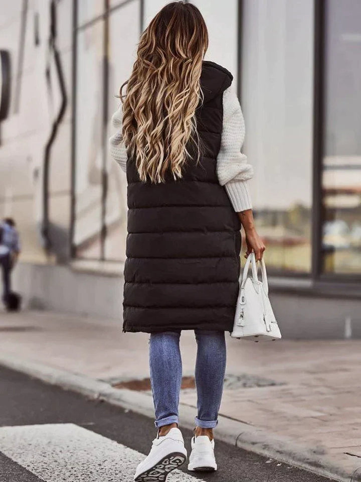 Siwan lined hooded puffer gilet – image 2