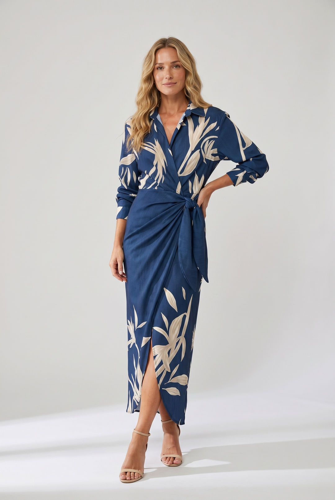 Coralie leaf print long sleeve wrap maxi dress – image 7