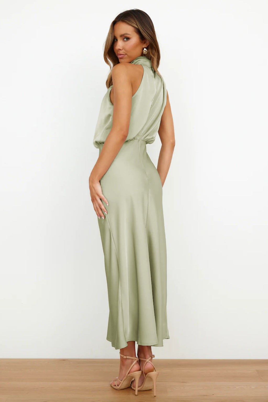 Jocelyn halter neck satin midi dress with draped bodice – image 3